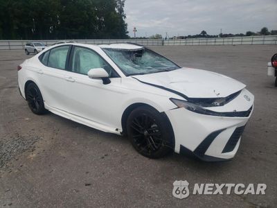 Czwarte zdjęcie samochodu z boku: 2025 TOYOTA CAMRY XSE VIN:4T1DAACK0SU515881 - miniatura