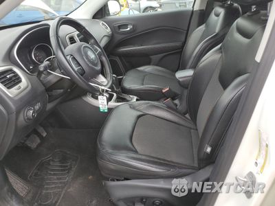 Zdjęcie 7 z 17 samochodu: 2018 JEEP COMPASS LATITUDE VIN:3C4NJDBB9JT251810 - miniatura
