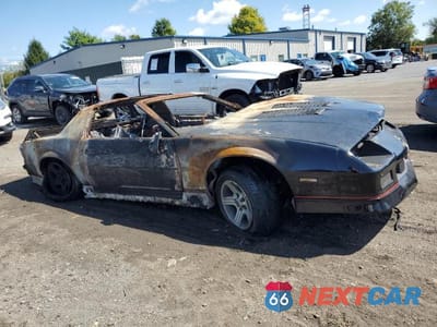 Czwarte zdjęcie samochodu z boku: 1989 CHEVROLET CAMARO VIN:1G1FP2189KL107693 - miniatura