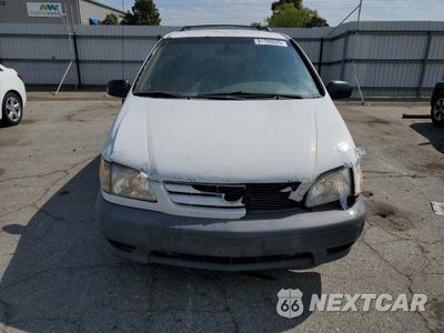 Piąte zdjęcie samochodu w środku: 2002 TOYOTA SIENNA CE VIN:4T3ZF19CX2U438189 - miniatura