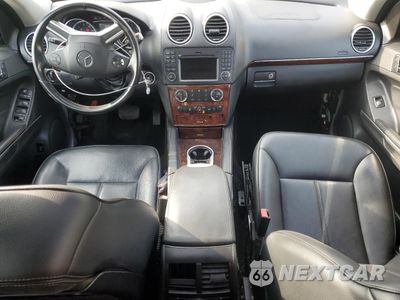 Zdjęcie 8 z 14 samochodu: 2012 MERCEDES-BENZ GL 450 4MATIC VIN:4JGBF7BE4CA801193 - miniatura