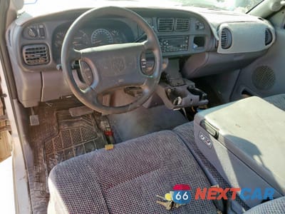 Zdjęcie 8 z 13 samochodu: 1999 DODGE RAM 2500 VIN:1B7KC2364XJ596293 - miniatura