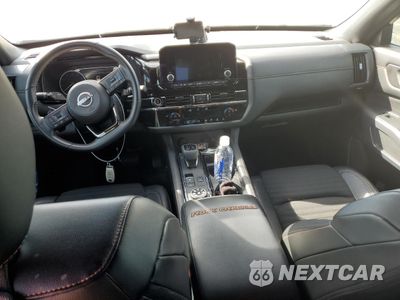 Zdjęcie 8 z 13 samochodu: 2024 NISSAN PATHFINDER ROCK CREEK VIN:5N1DR3BD8RC250232 - miniatura