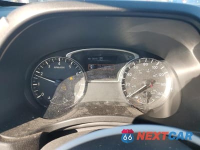 Zdjęcie 9 z 12 samochodu: 2016 NISSAN PATHFINDER S VIN:5N1AR2MM0GC666668 - miniatura