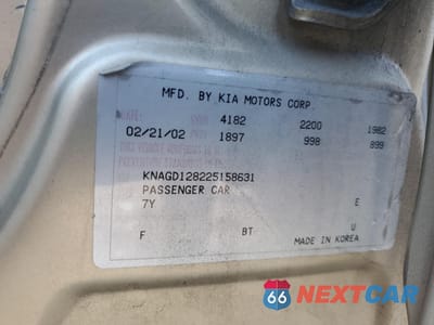 Zdjęcie 12 z 12 samochodu: 2002 KIA OPTIMA MAGENTIS VIN:KNAGD128225158631 - miniatura