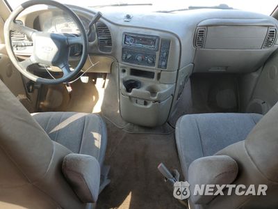 Zdjęcie 8 z 13 samochodu: 2000 CHEVROLET ASTRO VIN:1GNEL19W8YB162895 - miniatura