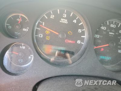 Zdjęcie 9 z 12 samochodu: 2008 GMC SIERRA K2500 HEAVY DUTY VIN:1GTHK23688F189403 - miniatura