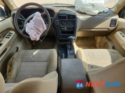 Zdjęcie 8 z 16 samochodu: 1997 NISSAN PATHFINDER XE VIN:JN8AR05S6VW159702 - miniatura