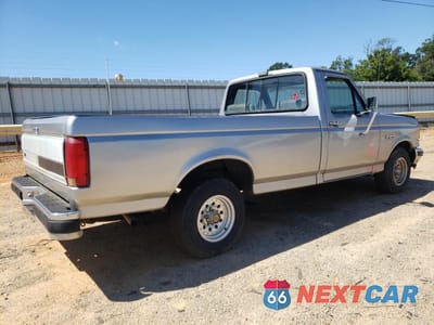 Trzecie zdjęcie samochodu z tyłu: 1991 FORD F150 VIN:1FTDF15N5MNA83217 - miniatura