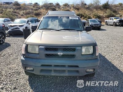 Piąte zdjęcie samochodu w środku: 2001 NISSAN XTERRA XE VIN:5N1ED28Y01C549032 - miniatura