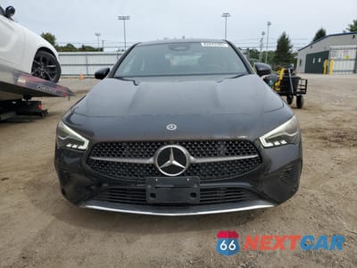 Piąte zdjęcie samochodu w środku: 2025 MERCEDES-BENZ CLA 250 4MATIC VIN:W1K5J4HB1SN489732 - miniatura