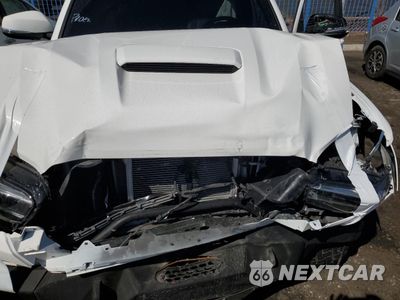 Zdjęcie 12 z 13 samochodu: 2023 TOYOTA TACOMA DOUBLE CAB VIN:3TMCZ5AN8PM642564 - miniatura