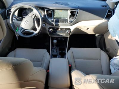 Zdjęcie 8 z 15 samochodu: 2017 HYUNDAI TUCSON LIMITED VIN:KM8J33A42HU532333 - miniatura