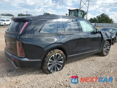 Trzecie zdjęcie samochodu z tyłu: 2026 CADILLAC VISTIQ SPORT VIN:1GYC3NML3TZ700840 - miniatura