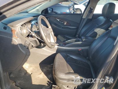 Zdjęcie 7 z 12 samochodu: 2013 BUICK LACROSSE VIN:1G4GC5E33DF188341 - miniatura