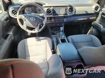 Zdjęcie 8 z 14 samochodu: 2016 TOYOTA TACOMA DOUBLE CAB VIN:3TMCZ5AN6GM006855 - miniatura