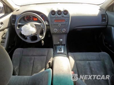 Zdjęcie 8 z 14 samochodu: 2011 NISSAN ALTIMA BASE VIN:1N4AL2AP5BN461659 - miniatura