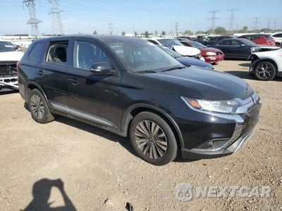 Czwarte zdjęcie samochodu z boku: 2020 MITSUBISHI OUTLANDER SE VIN:JA4AD3A3XLZ003260 - miniatura