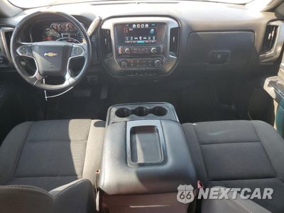 Zdjęcie 8 z 15 samochodu: 2018 CHEVROLET SILVERADO K1500 LT VIN:3GCUKREC9JG136904 - miniatura
