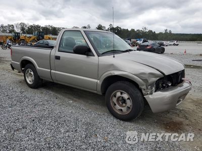Czwarte zdjęcie samochodu z boku: 2003 GMC SONOMA VIN:1GTCS14X538125196 - miniatura