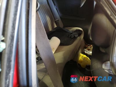 Zdjęcie 10 z 12 samochodu: 2005 PONTIAC GRAND AM GT1 VIN:1G2NV12E85M185991 - miniatura