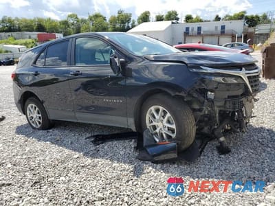 Czwarte zdjęcie samochodu z boku: 2024 CHEVROLET EQUINOX LS VIN:3GNAXHEG6RL165840 - miniatura