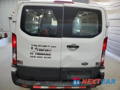 Zdjęcie 6 z 13 samochodu: 2021 FORD TRANSIT T-250 - CARGO VAN *** PRIOR FLEET *** VIN:1FTBR1Y89MKA46788 - miniatura
