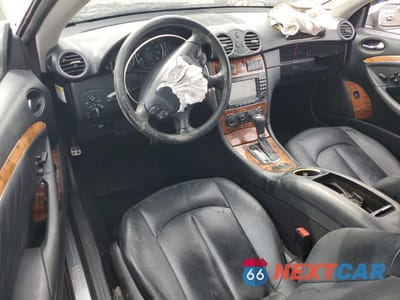 Zdjęcie 8 z 14 samochodu: 2006 MERCEDES-BENZ CLK 350 VIN:WDBTK56H46F192206 - miniatura