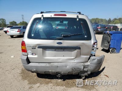 Zdjęcie 6 z 12 samochodu: 2001 FORD ESCAPE XLT VIN:1FMCU04121KB60354 - miniatura