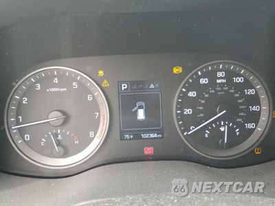 Zdjęcie 9 z 17 samochodu: 2017 HYUNDAI TUCSON LIMITED VIN:KM8J3CA24HU409714 - miniatura