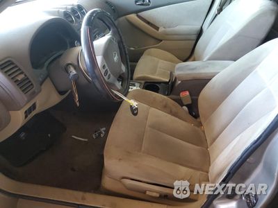 Zdjęcie 7 z 13 samochodu: 2008 NISSAN ALTIMA 2.5 VIN:1N4AL21E78N560863 - miniatura