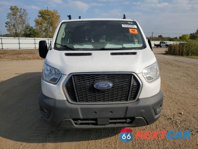 Piąte zdjęcie samochodu w środku: 2021 FORD TRANSIT T-250 VIN:1FTBR1Y81MKA57185 - miniatura