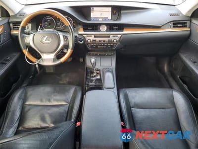 Zdjęcie 8 z 12 samochodu: 2013 LEXUS ES 300H VIN:JTHBW1GG3D2026858 - miniatura