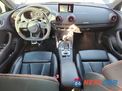 Zdjęcie 8 z 15 samochodu: 2019 AUDI RS3 VIN:WUABWGFFXKA901999 - miniatura