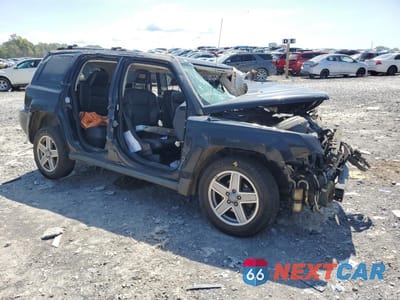 Czwarte zdjęcie samochodu z boku: 2008 JEEP PATRIOT LIMITED VIN:1J8FF48W88D534269 - miniatura