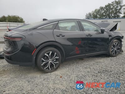 Trzecie zdjęcie samochodu z tyłu: 2024 TOYOTA CROWN XLE VIN:JTDAAAAF8R3021538 - miniatura