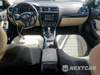 Zdjęcie 8 z 14 samochodu: 2017 VOLKSWAGEN JETTA SEL VIN:3VWL17AJ5HM297136 - miniatura