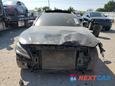 Piąte zdjęcie samochodu w środku: 2017 GENESIS G80 BASE VIN:KMHGN4JE2HU192460 - miniatura