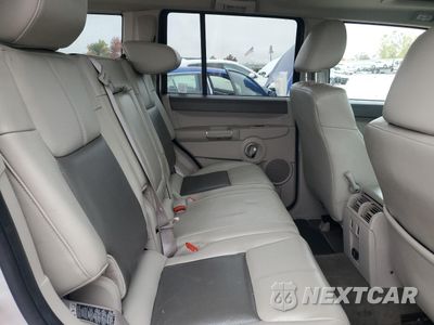 Zdjęcie 11 z 14 samochodu: 2010 JEEP COMMANDER LIMITED VIN:1J4RG5GT3AC158410 - miniatura