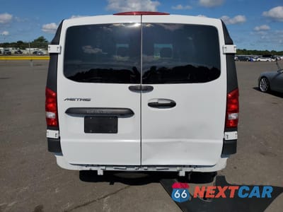 Zdjęcie 6 z 15 samochodu: 2023 MERCEDES-BENZ METRIS VIN:W1YV0BEY2P4341110 - miniatura