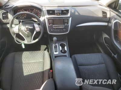 Zdjęcie 8 z 14 samochodu: 2016 NISSAN ALTIMA 2.5 VIN:1N4AL3AP7GN313381 - miniatura