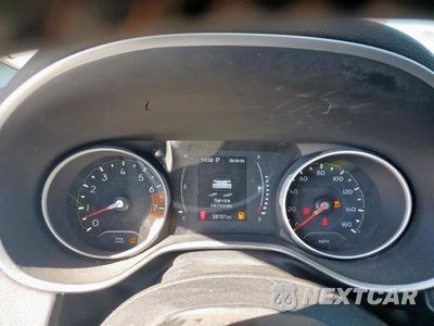 Zdjęcie 9 z 13 samochodu: 2020 JEEP COMPASS LATITUDE VIN:3C4NJCBB9LT253621 - miniatura