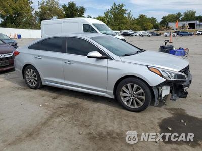 Czwarte zdjęcie samochodu z boku: 2017 HYUNDAI SONATA SPORT VIN:5NPE34AF5HH525304 - miniatura