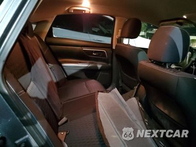 Zdjęcie 10 z 12 samochodu: 2016 NISSAN ALTIMA 2.5 VIN:1N4AL3APXGC273471 - miniatura
