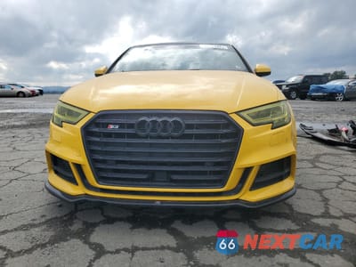 Piąte zdjęcie samochodu w środku: 2017 AUDI S3 PREMIUM PLUS VIN:WAUB1GFF2H1027178 - miniatura