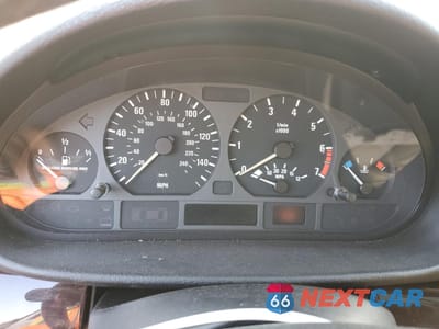 Zdjęcie 9 z 13 samochodu: 2000 BMW 323 I VIN:WBAAM3341YCB22708 - miniatura