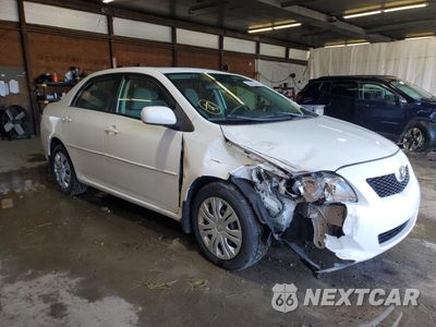 Czwarte zdjęcie samochodu z boku: 2010 TOYOTA COROLLA BASE VIN:2T1BU4EE7AC225158 - miniatura