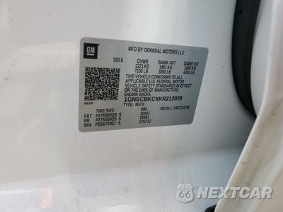 Zdjęcie 13 z 16 samochodu: 2019 CHEVROLET TAHOE VIN:1GNSCBKCXKR212039 - miniatura