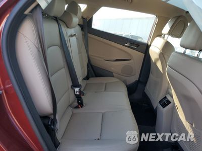 Zdjęcie 10 z 15 samochodu: 2017 HYUNDAI TUCSON LIMITED VIN:KM8J33A42HU532333 - miniatura