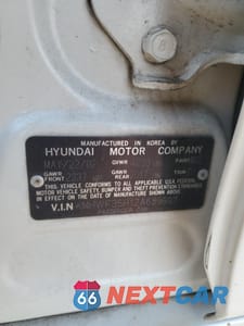 Zdjęcie 12 z 12 samochodu: 2002 HYUNDAI SONATA GLS VIN:KMHWF35H12A689693 - miniatura